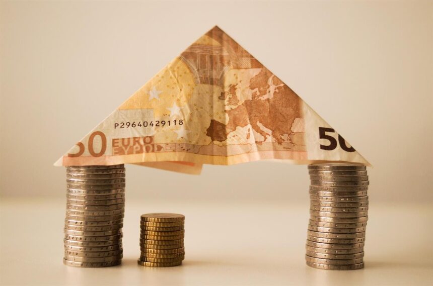 The process of securing a loan or mortgage has long been burdened with complexity, paperwork, and frustrating delays. At Loan.co.uk, we believe that securing the financing you need shouldn’t be a stressful or time-consuming ordeal. That’s why we’ve harnessed the power of artificial intelligence (AI) to streamline and simplify the experience, ensuring you get the best deals with minimal hassle.