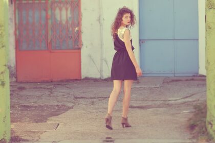 In the fast-paced world of fashion, staying ahead of the curve is essential. Public Desire has emerged as a leading destination for trendsetters seeking the latest styles and exclusive deals. Here's why fashion enthusiasts are flocking to Public Desire for their footwear and apparel needs.